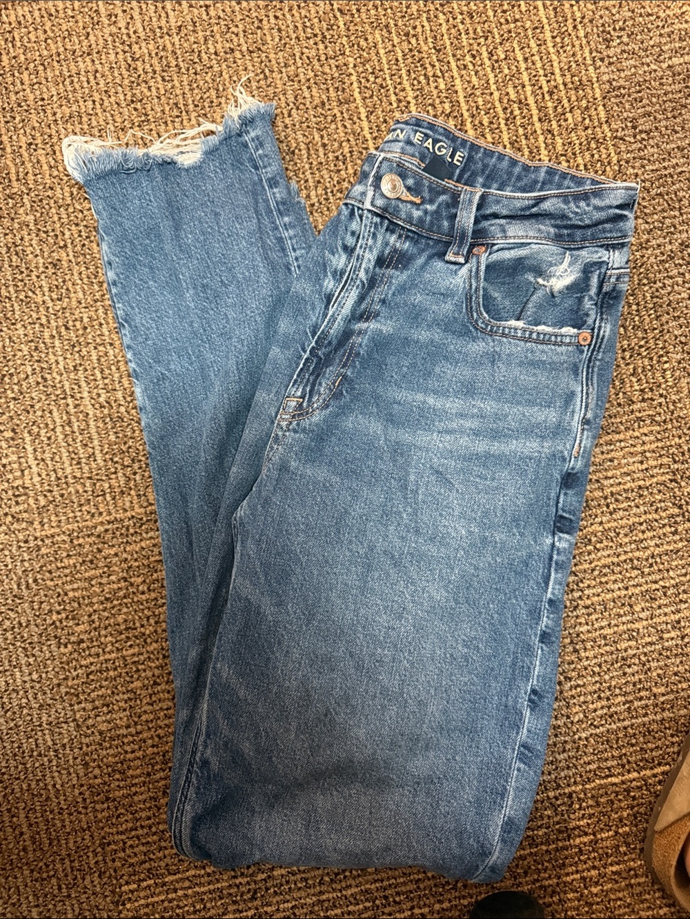 American Eagle Outfitters Mom Jeans 6 Long